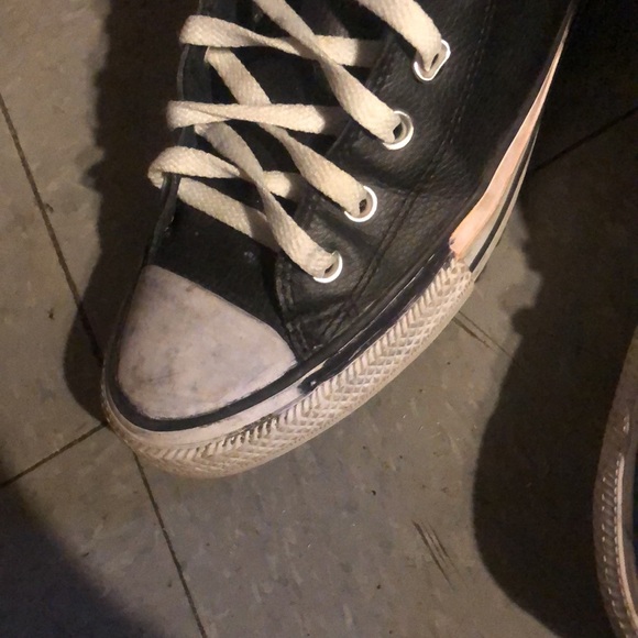 Selling leather converse hi tops - Picture 6 of 6